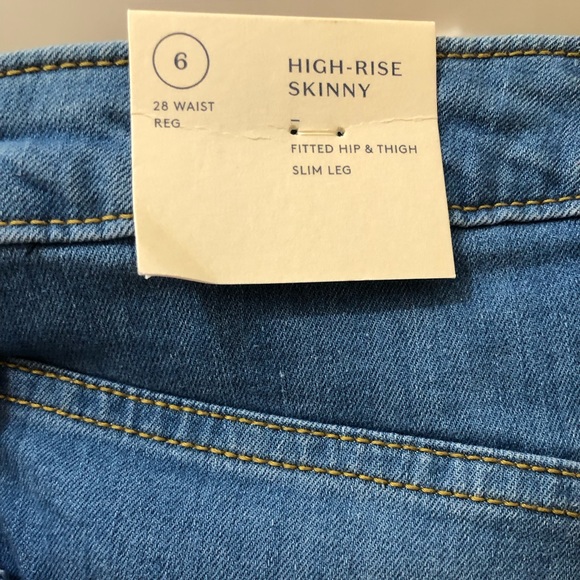 Jeans - Picture 6 of 9